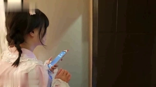 哔哩哔哩网站骚货Ktv就忍不住了，说和男朋友很久没见面了