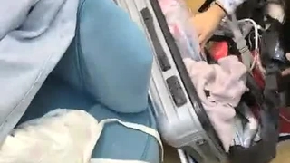 苗条嫩妹子KTV沙发啪啪 冰红茶抹JJ插入拉着手猛操非常诱人
